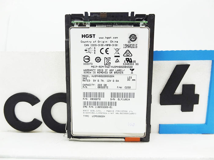 EMC 005051589 EMC 200GB SSD 12G SAS SFF FLASH SSD 520 byte sector