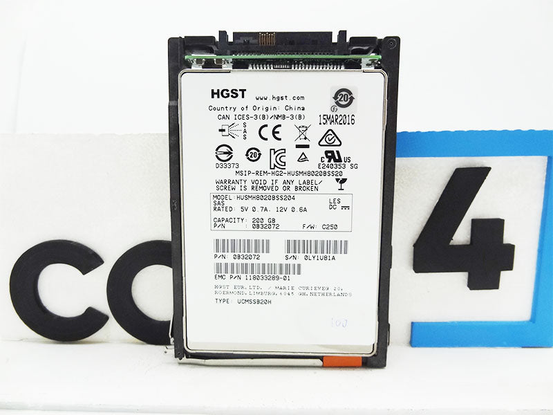 EMC 005051589 EMC 200GB SSD 12G SAS SFF FLASH SSD 520 byte sector