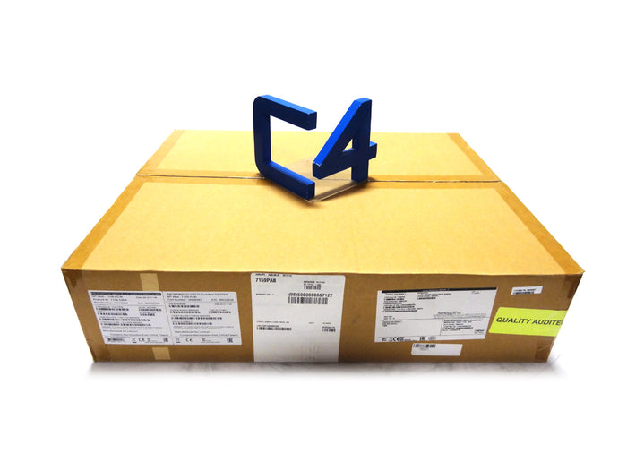 LENOVO 00RR887 Lenovo G8272 48x10GbE SFP+ 6x40GbE QSFP+ (Rear to Front)