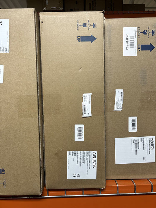 ARISTA DCS-7050SX3-48C8C-F 7050X3, 48x10GbE SFP & 8x100GbE QSFP SWITCH F-R W 16GB MEM