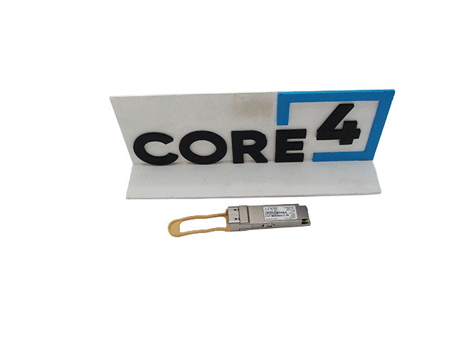 JUNIPER 740-067442 Juniper QSFP+ 40GBase-SR4 40 Gigabit Optics 850nm for 150m