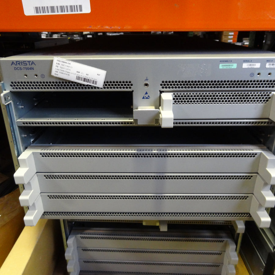 ARISTA DCS-7504N-CH Arista 7504N Chassis, 2x SUP slots, 4x LC slots, 6x FM slots