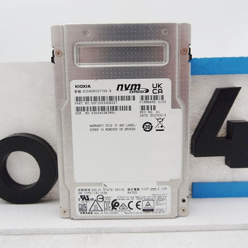 KIOXIA KCD8XRUG7T68 7.68TB NVME GEN4 U.2 KCD8 2.5 SSD