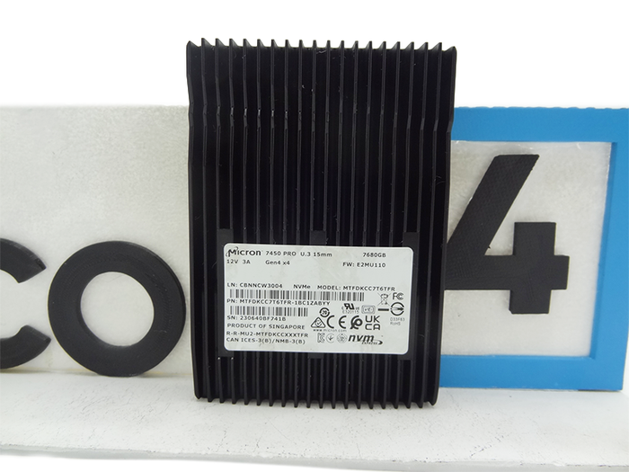 MICRON MTFDKCC7T6TFR 7.68TB NVME GEN4 U.3 7450 PRO Non-SED 2.5 SSD