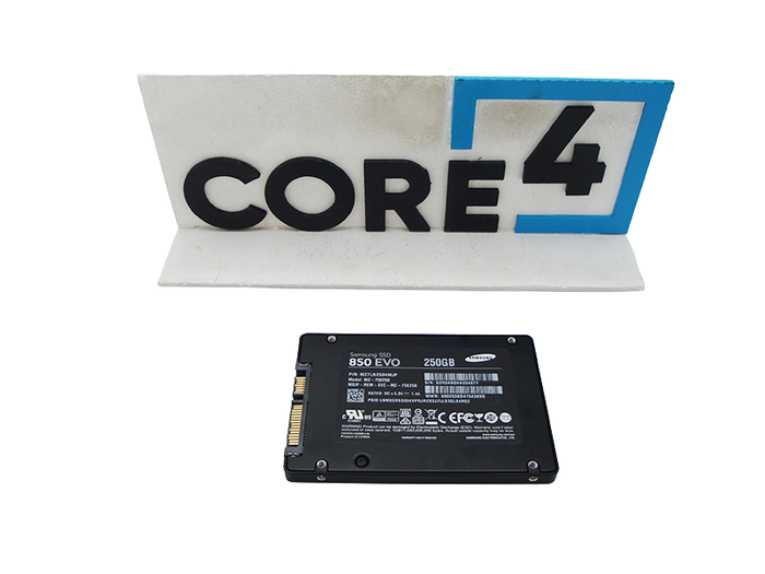 SAMSUNG MZ-75E250 250GB SATA 850 EVO 2.5 SSD