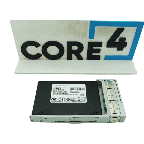 SAMSUNG MZWLJ7T6HALA 7.68TB NVME GEN4 U.2 PM1733 2.5 SSD