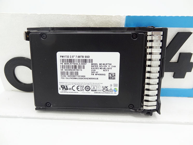 SAMSUNG MZWLR7T6HALA-00007 7.68TB SSD 2.5 U.2 PM1733 PCIe4x4DPx2 SED