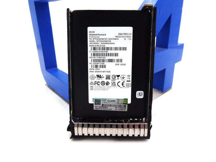 HP P21082-001 HP 960GB SATA SFF RI SC SSD drive