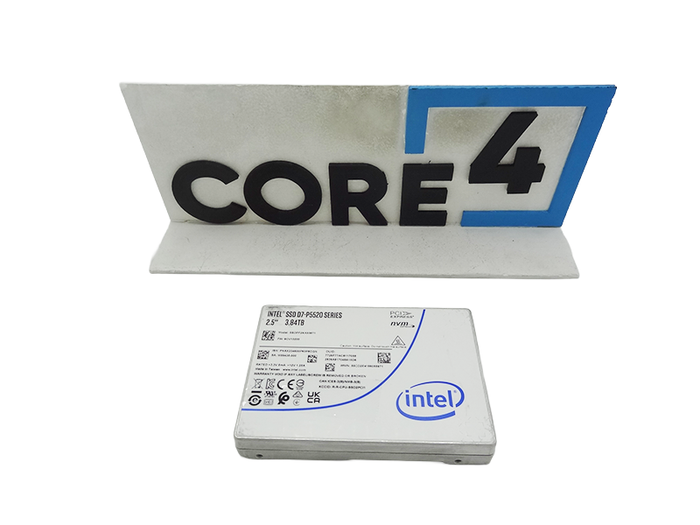 INTEL SSDPF2KX038T1 3.84TB NVME GEN4 U.2 D7-P5520 2.5 SSD