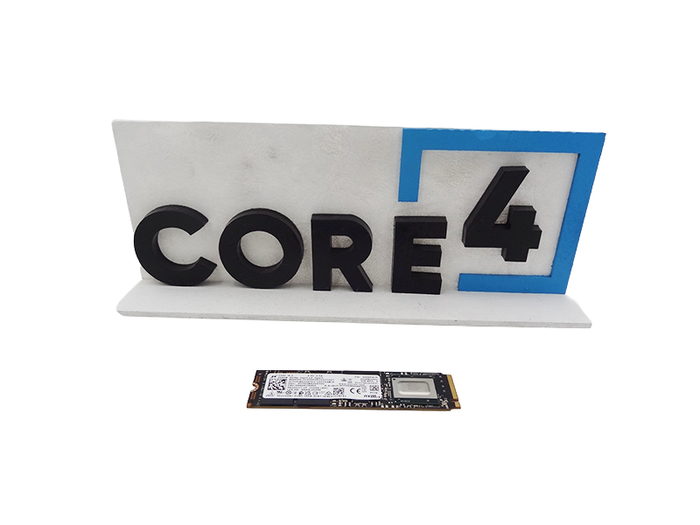 LENOVO SSS0L25200 256GB NVMe M.2 PCIe Gen3 x4 SSD 80MM