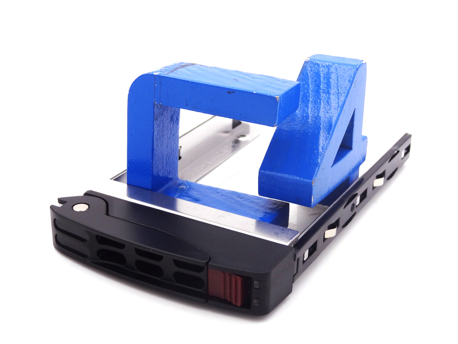 SUPERMICRO 01-SB16105-XX00C102 SUPERMICRO 2.5 HDD TRAY