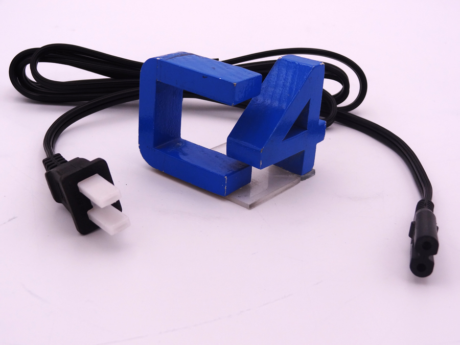 1-15P TO C7 6FT NEMA 1-15P TO IEC-320 C-7 Cable *New Sealed*