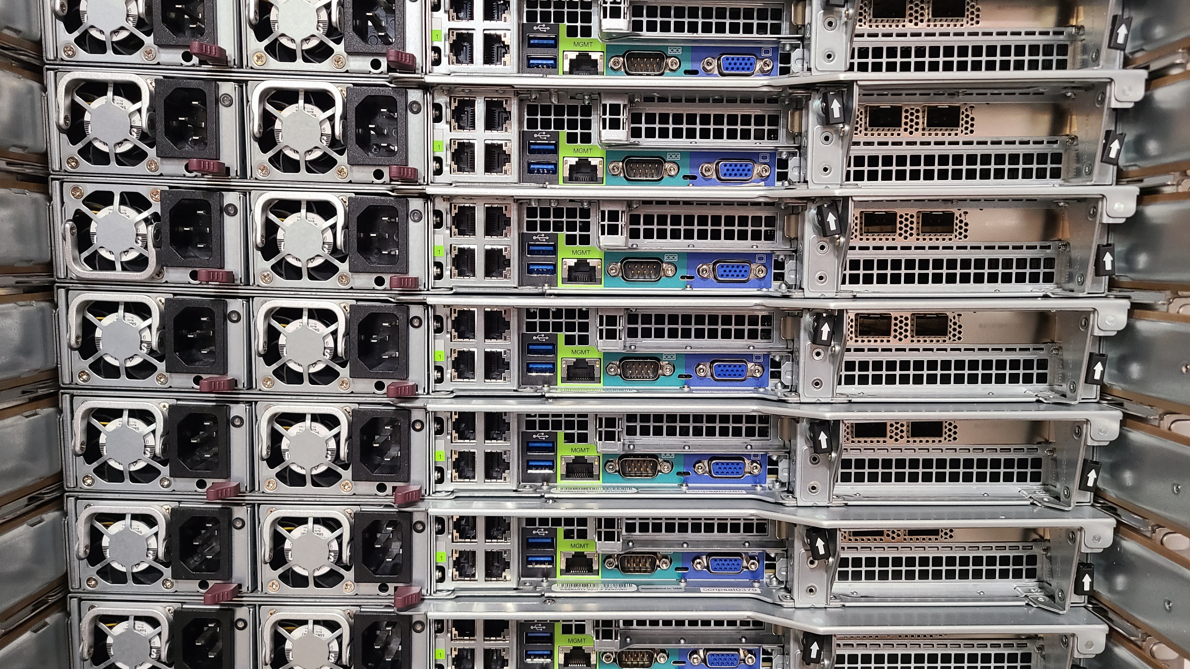 SUPERMICRO AS-1023US-TR4 1U 2x AMD EPYC 70017002 RACKMOUNT SERVER