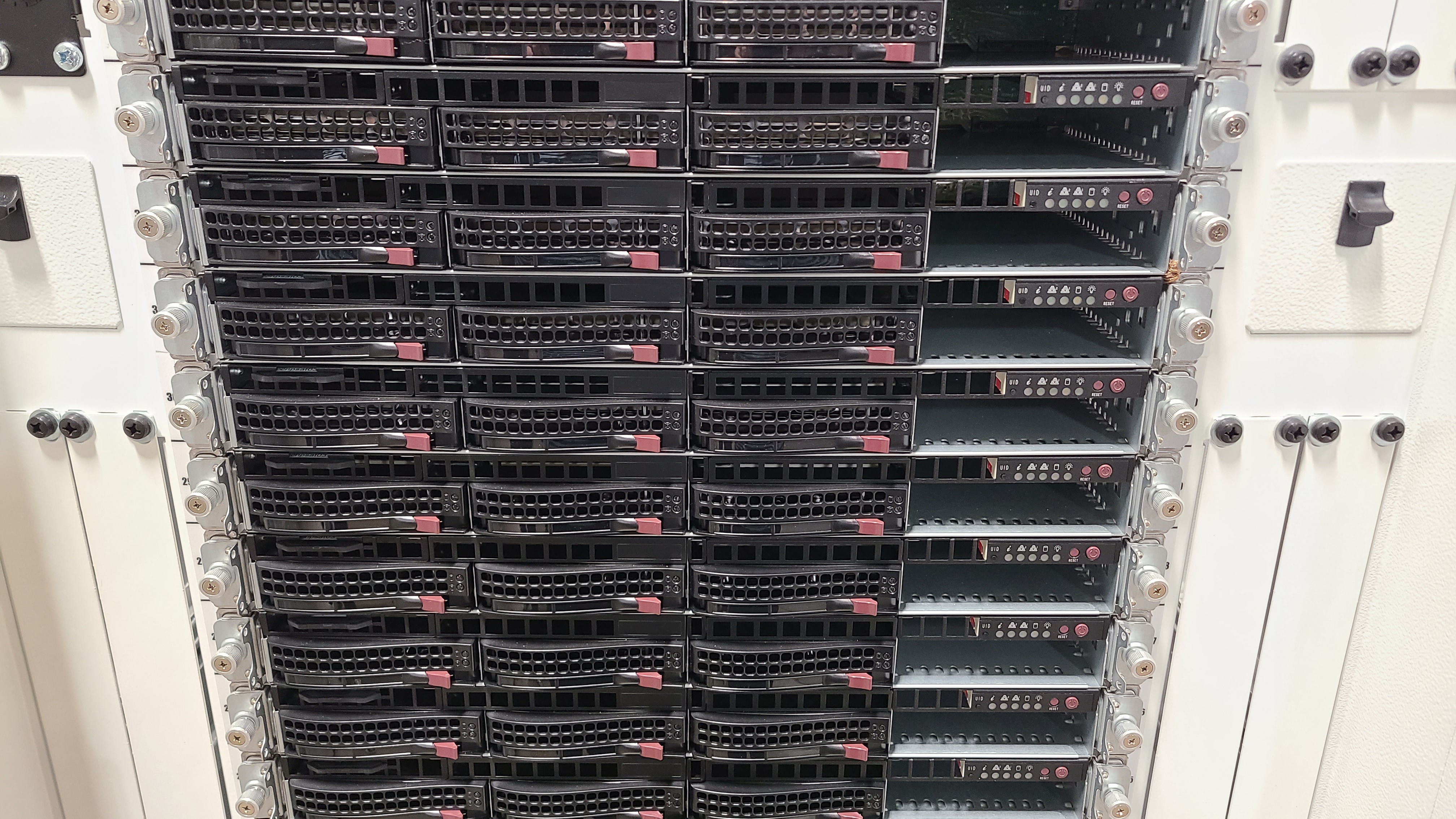 SUPERMICRO AS-1023US-TR4 1U 2x AMD EPYC 70017002 RACKMOUNT SERVER