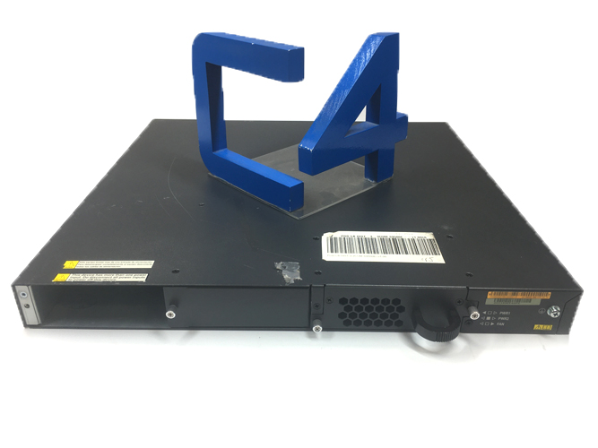 HP JC102A HP 5820-24XG-SFP+ SWITCH