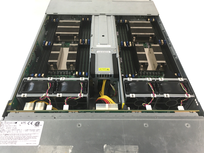 SUPERMICRO 2027TR-H71RF+ 4-NODE 2U RACKMOUNT 24X SFF SERVER