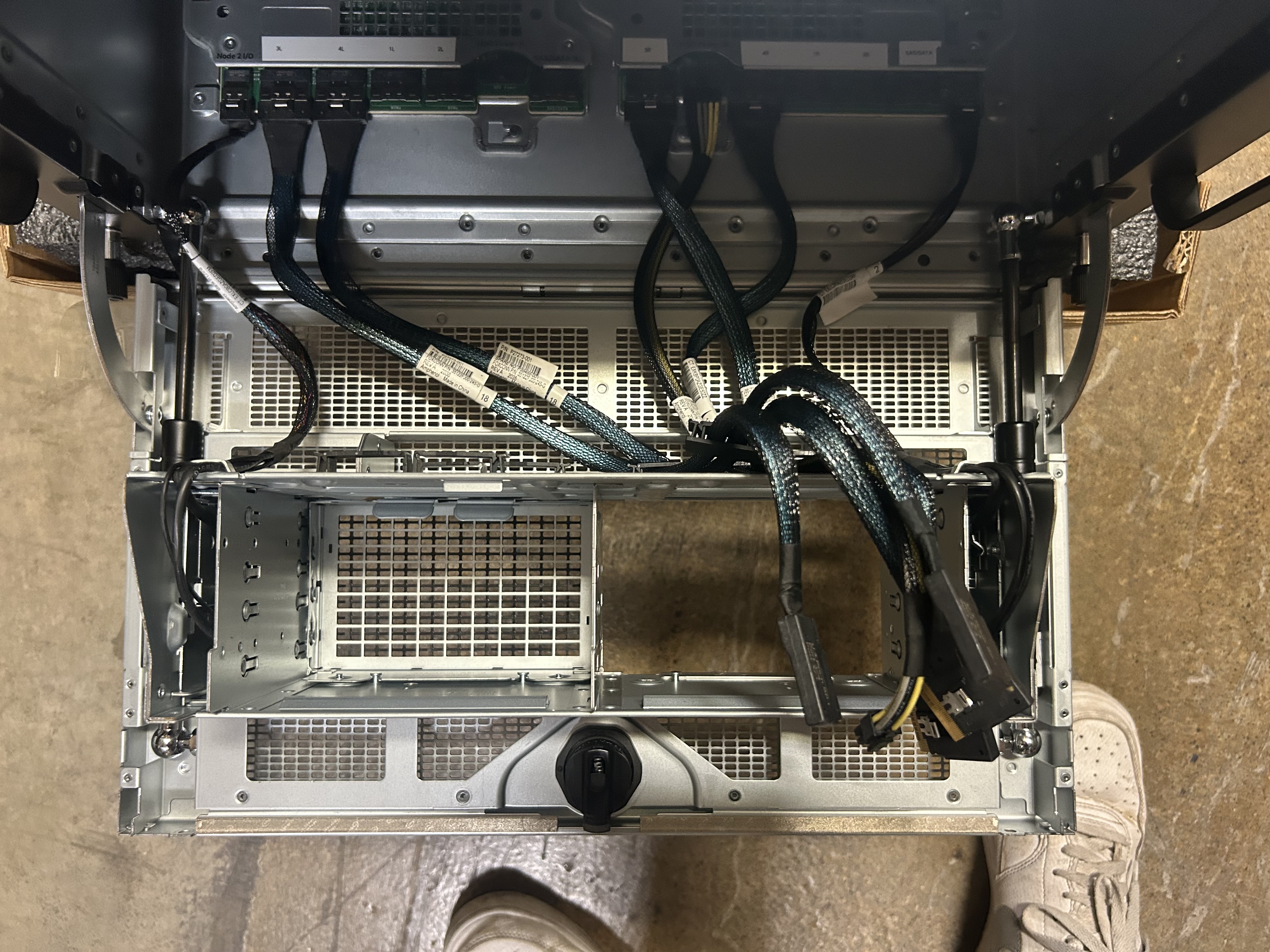 HP P19725-B21 HPE PROLIANT XL675D GEN10 PLUS CTO