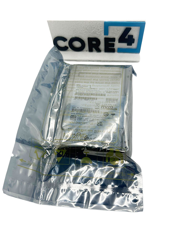 HP P41473-002 HPE 3.2TB U.3 MU FIPS CM6 SCN NVMe 2.5 SSD