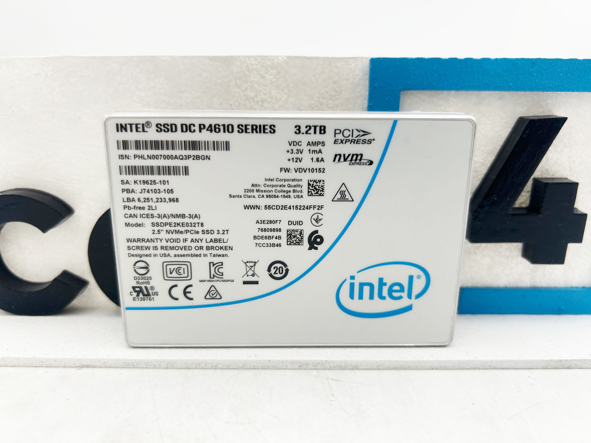 INTEL SSDPE2KE032T8 3.2TB INTEL DC P4610 NVMePCIe 2.5 MU SSD
