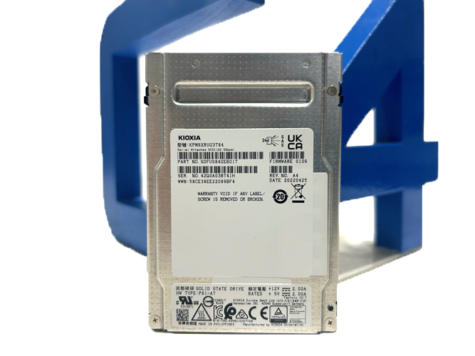 KIOXIA KPM6XRUG3T84 3.84TB PM6-R 12GBPS SAS 2.5 SSD