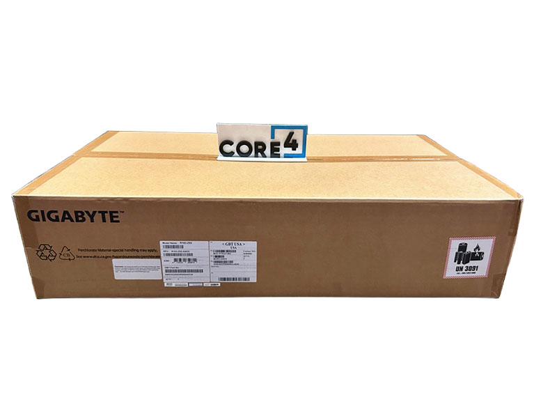 GIGABYTE R183-Z92-AAD3 1U 12x2.5 SASSATA 3x M.2 DUAL EPYC 90059004 SERVER