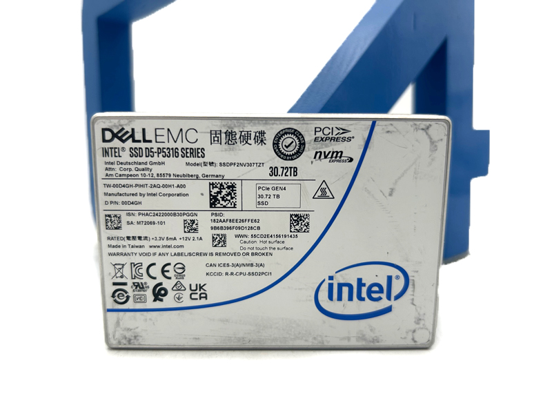 DELL SSDPF2NV307TZT 30.72TB D5-P5316 U.2 2.5 NVME SSD