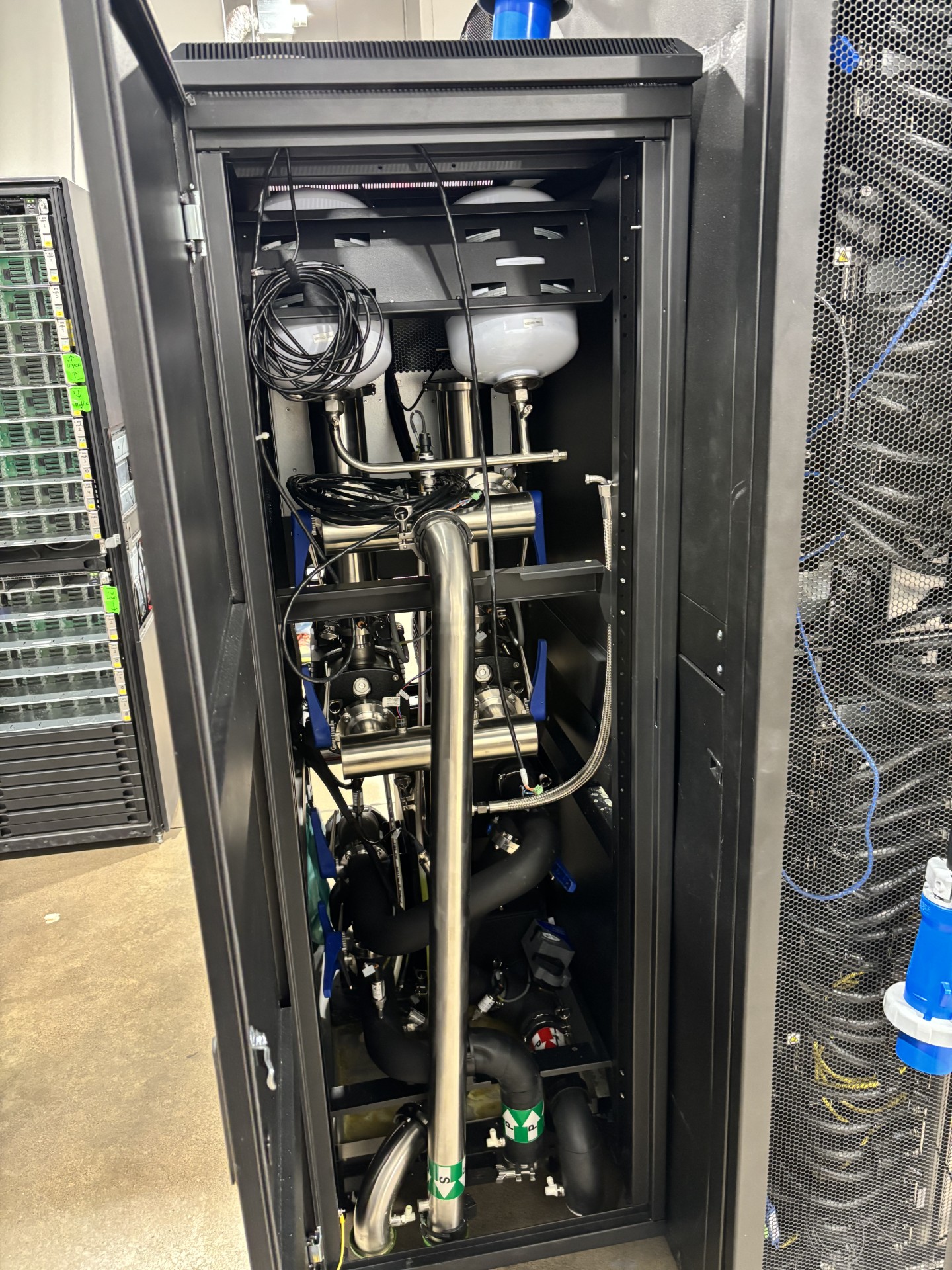 240x A100 80GB Liquid OCP Cluster *AI* (See description)