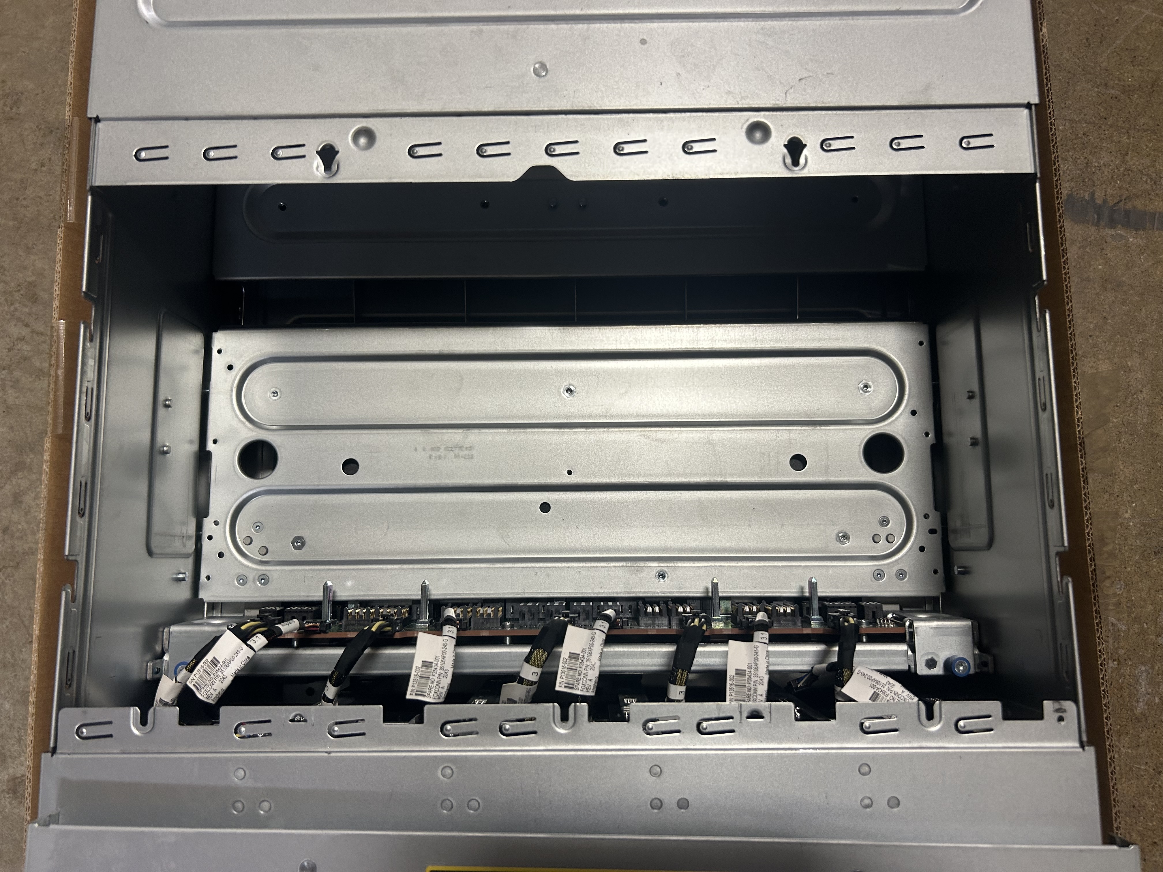 HP P19725-B21 HPE PROLIANT XL675D GEN10 PLUS CTO