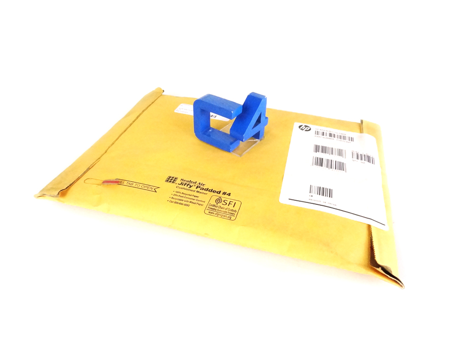 HP 419570-B21 HP HP SAS TO MINI 1M CABLE