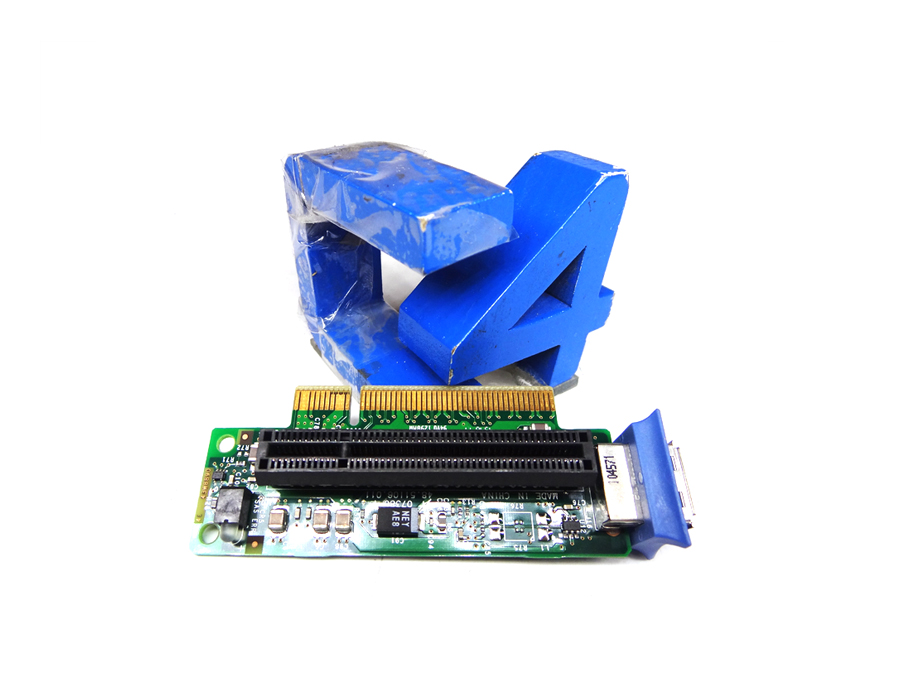 IBM 43V7067 IBM SAS/SATA RISER CARD