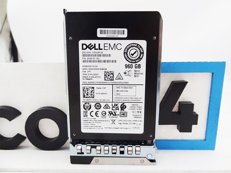 DELL 603HF 960GB 12G vSAS RI eTLC 2.5 SSD SED XS960SE70134
