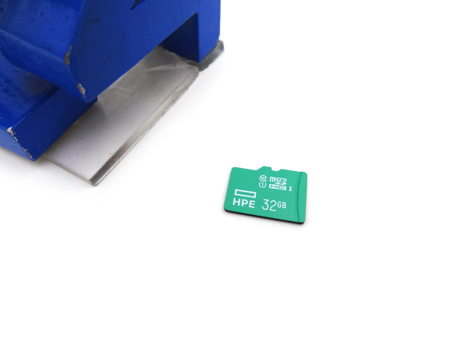 HP 700138-102 32GB MICRO SD FLASH MEDIA KIT - 700139-B21, 704502-001