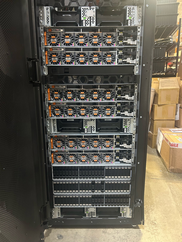 Dell Powermax 8000 2Petabyte NVMe, 259x 7.68TB NVMe Array