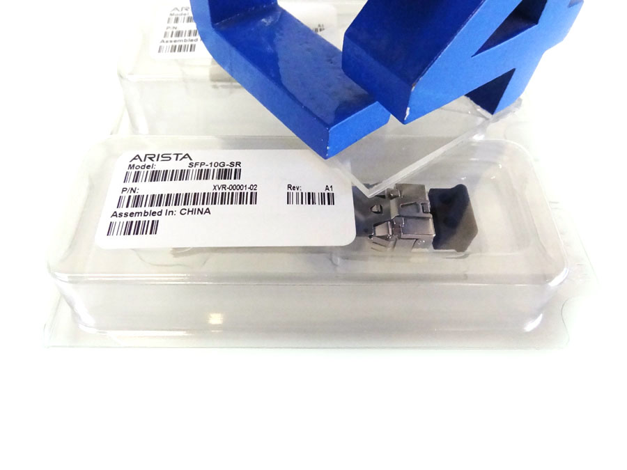 ARISTA 10GBASE-SR UP TO 300M LINK LENGTH WITH 2000 ML SFP-10G-SR