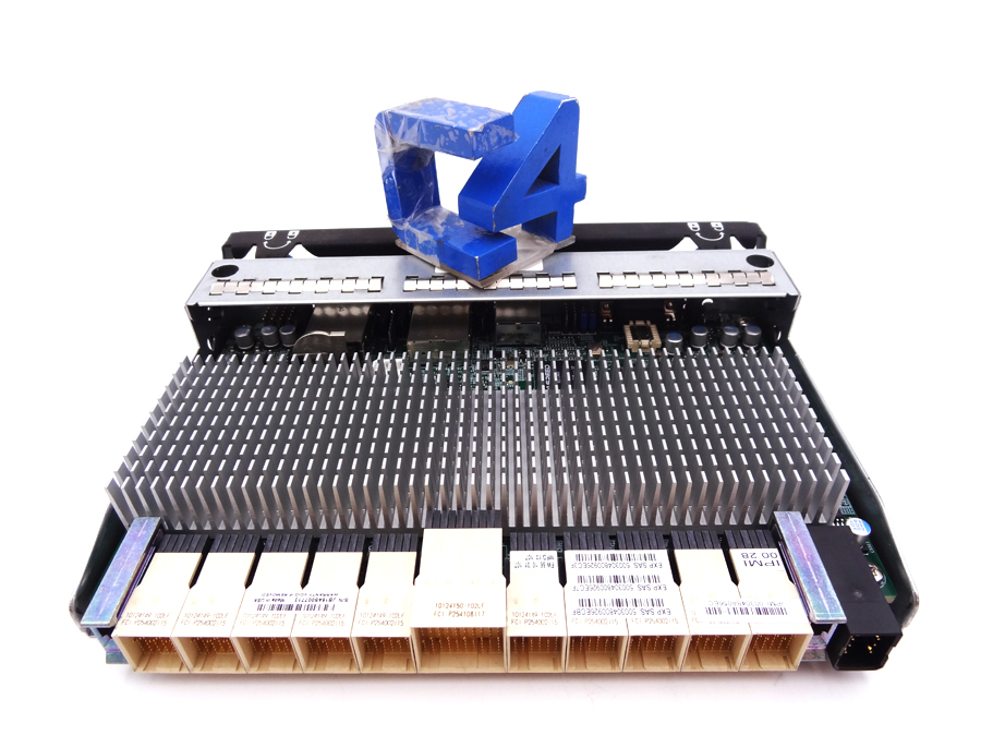 SUPERMICRO BPN-SAS3-946E90 90BAY JBOD CONNECTIVITY SWITCH