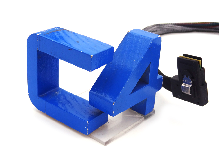 SUPERMICRO CBL-SAST-0656 INTERNAL MINISAS HD TO RA MINISAS CABLE 