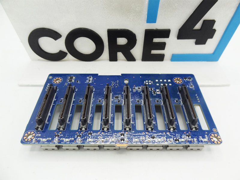 GIGABYTE CBPG084 8x 2.5 Backplane