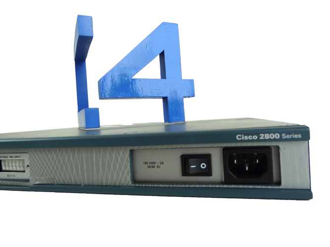 Cisco CISCO2811-V/K9  2811 Voice Bundle with IOS SP Services, PVDM2-16, 64 MB Flash/256 MB DRA