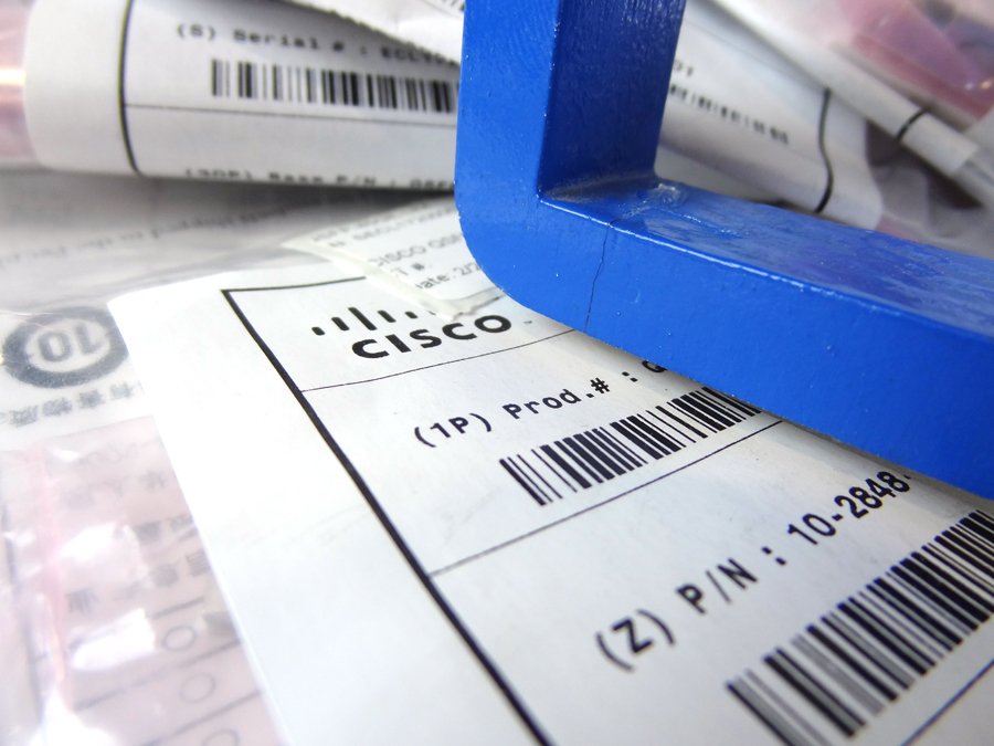 CISCO QSFP-40GE-LR4 QSFP+ 40GBASE-LR4 1310nm SMF LC - *NEW SEALED* GENUINE CISCO