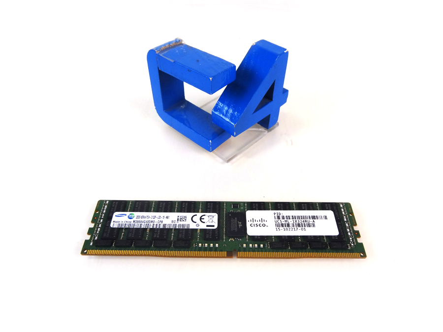 CISCO UCS-ML-1X324RU-A 32GB PC4-17000LR DDR4-2133 4RX4 ECC