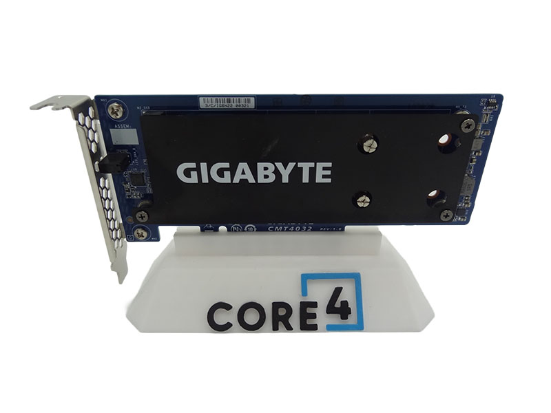 GIGABYTE CMT4032 PCIe x8 dual M.2 carrier