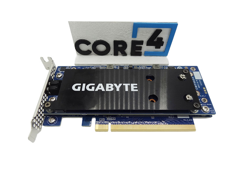 GIGABYTE CMT4034 LP QUAD m.2 NVME x16 ADAPTER
