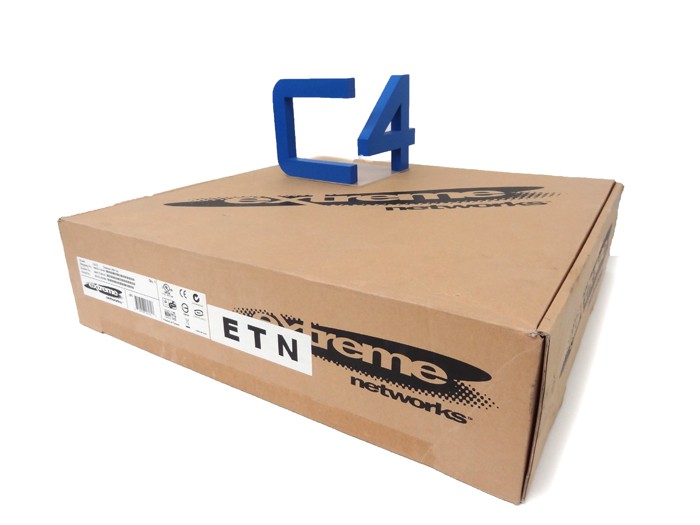 Extreme Networks 16131  Summit 400-24t Stackable Layer 3 Switch - 24 x 10/100/1000Base-T, 2 x