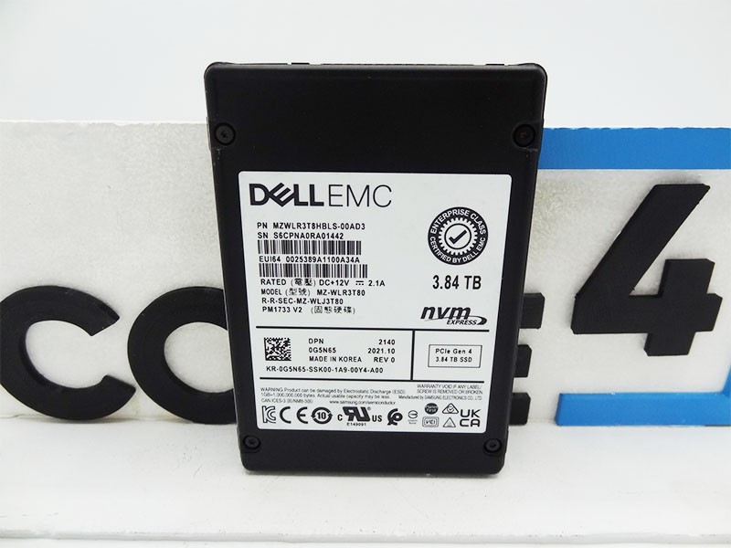 SAMSUNG MZ-WLR3T80 3.84TB NVME GEN4 U.2 PM1733 2.5 SSD