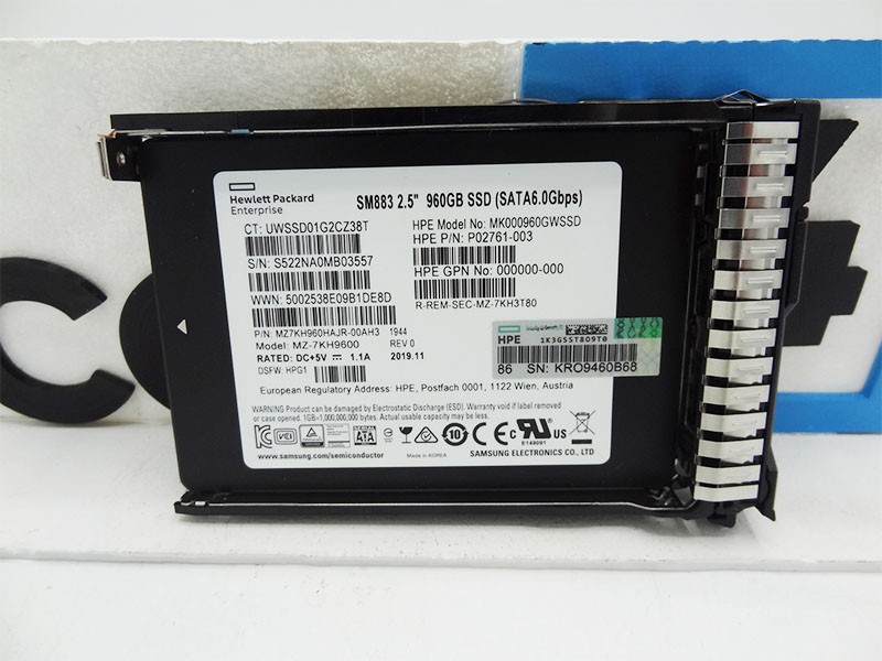 HP P09909-001 HPE 960GB SATA 6G MIXED USE SFF SSD