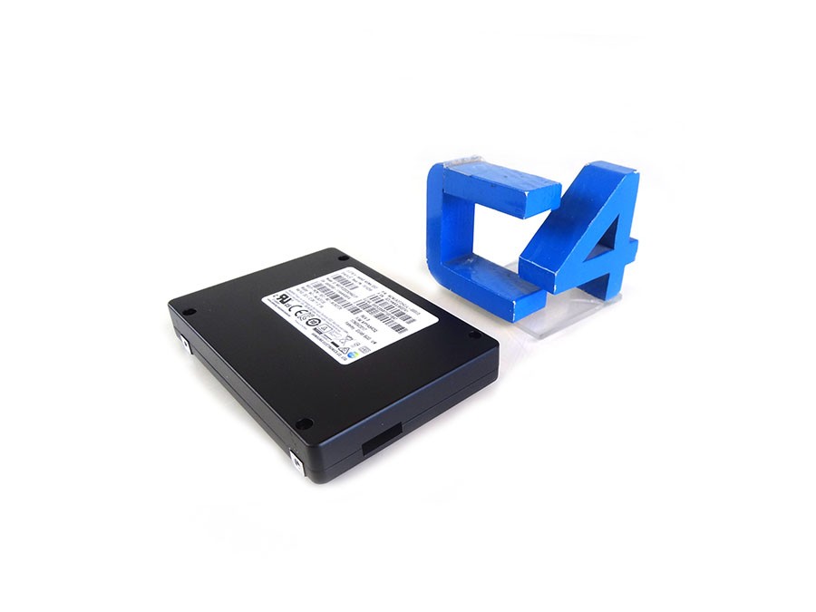 SUN 7314250 3.2TB NVME SOLID STATE DRIVE - 7317908