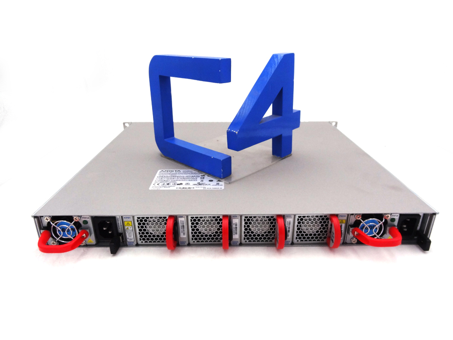 ARISTA DCS-7050QX-32S-F ARISTA 7050X 32XQSFP & 4XSFP SWITCH