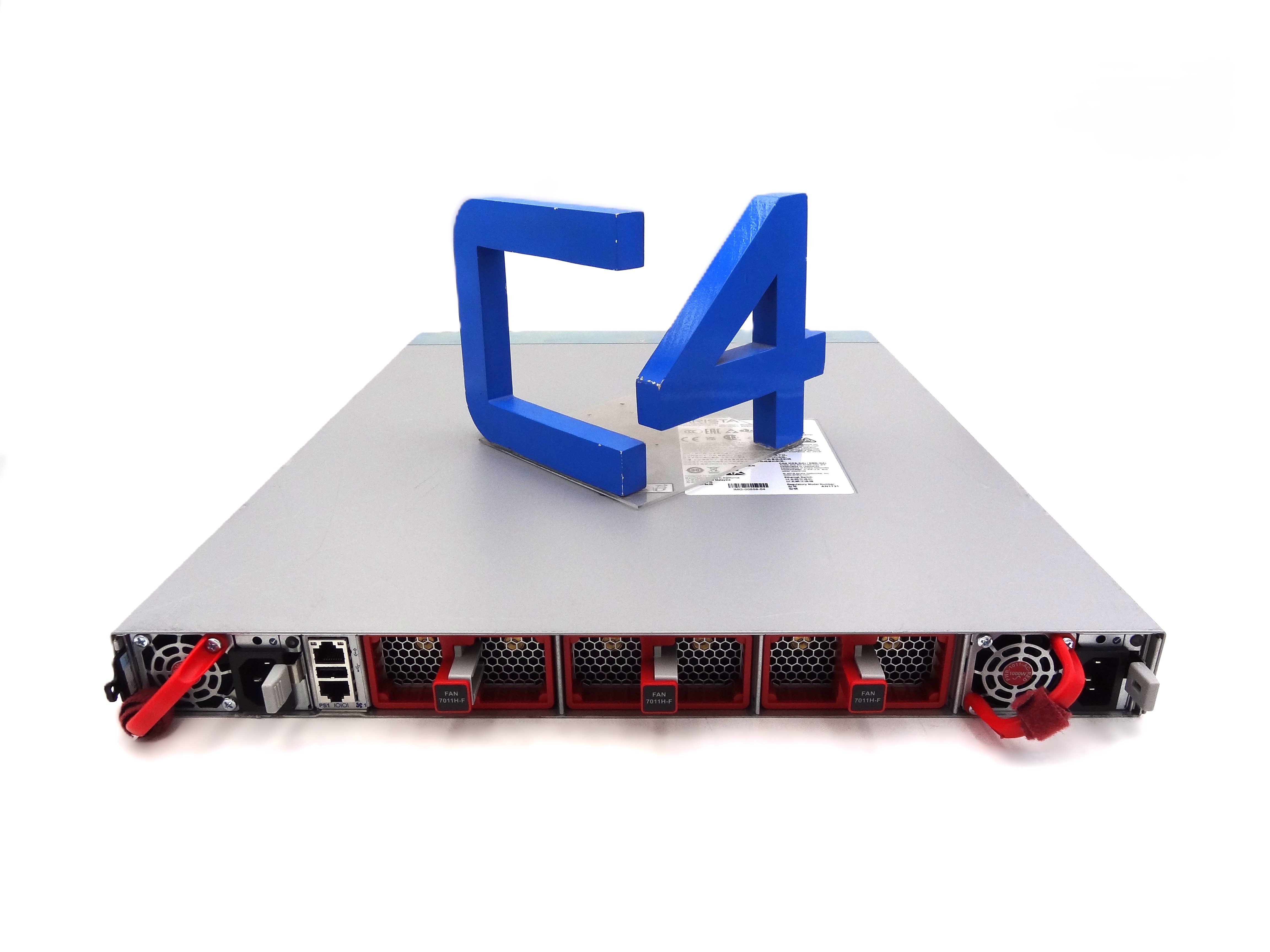 ARISTA DCS-7280CR3K-32D4-F 7280R3, 32x100GbE QSFP & 4x400GbE QSFP-DD Switch Router F-R