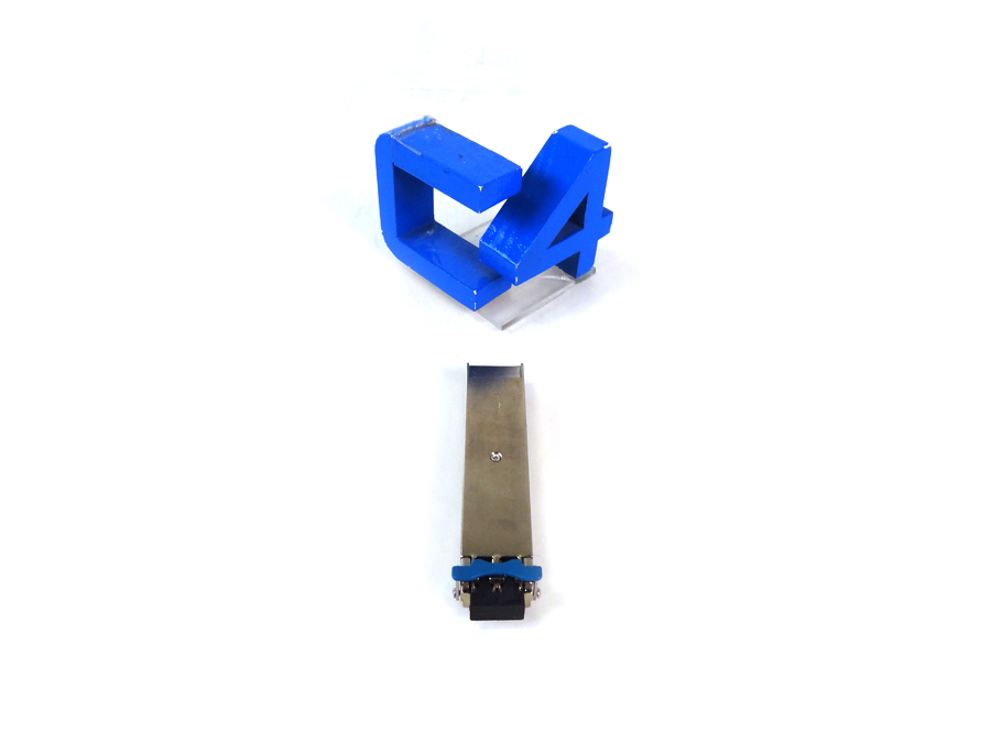 DELL MFGR4 FORCE10 10GB 10G-XFP-SR FTLX8511D3