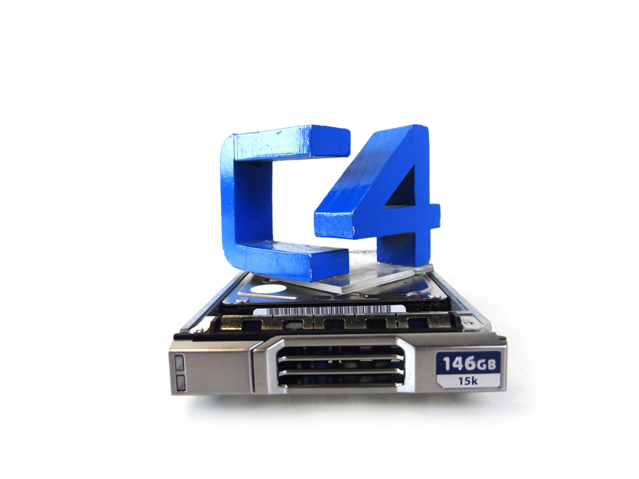 Equallogic N0M8M 146GB 15K SAS 2.5in SFF Hard Drive W/Tray